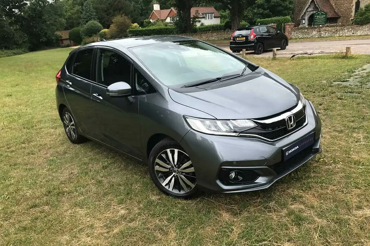 2019-honda-jazz-13-i-vtec-ex-navi-big-0