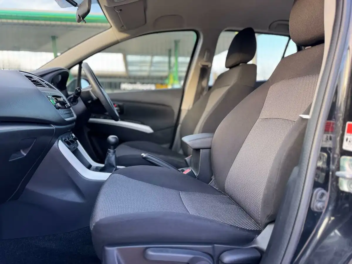 2015-suzuki-s-cross-16-sz3-big-21