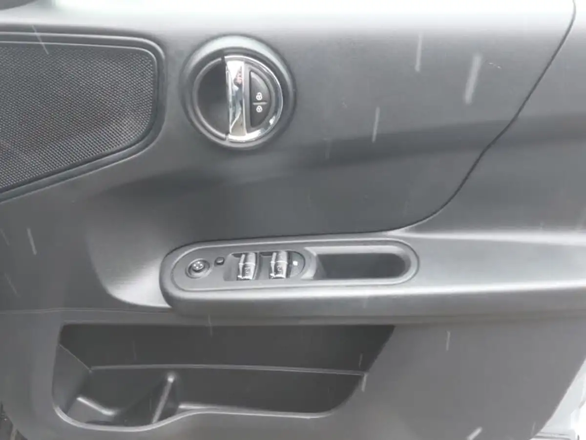 2018-mini-countryman-15-cooper-ss-big-11
