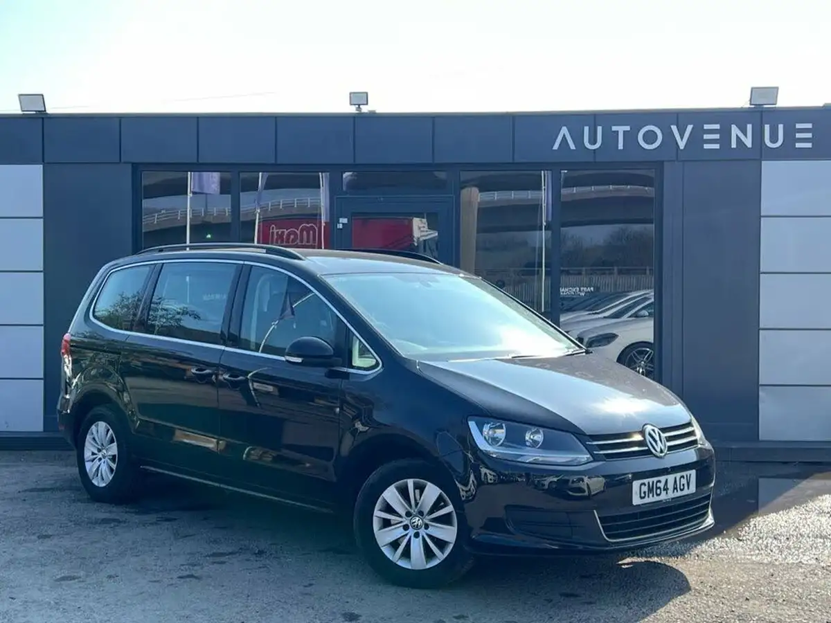 2015-volkswagen-sharan-20tdi-se-140ps-bluemotion-tech-ss-dsg-big-1