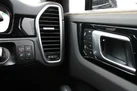 2023-porsche-cayenne-40-v8-turbo-gt-small-37