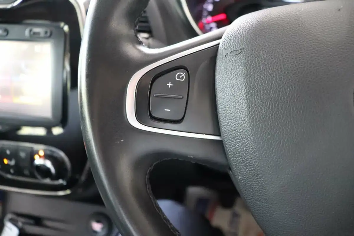 2017-renault-captur-15dci-dynamique-nav-90bhp-energy-ss-big-41