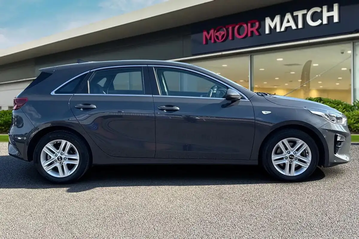 2021-kia-ceed-16crdi-2-134bhp-48v-mhev-hatchback-big-2