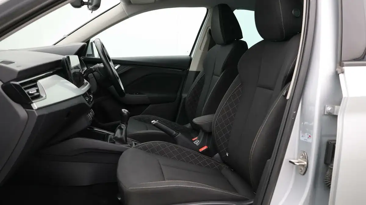 2022-skoda-kamiq-10-tsi-se-drive-111ps-big-13