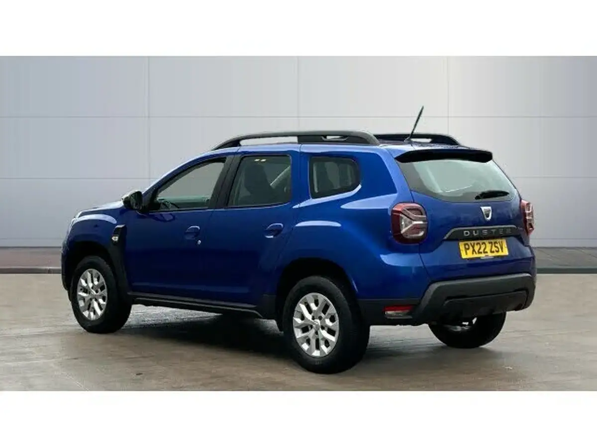 2022-dacia-duster-13-tce-comfort-130hpeu6d-4x2-window-van-big-1
