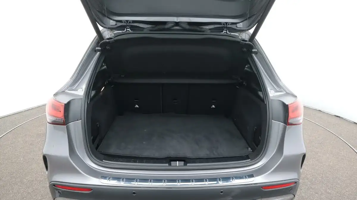 2021-mercedes-benz-gla-class-13-gla-180-amg-line-premium-plus-1332cc-big-17