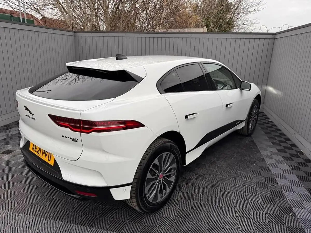 2021-jaguar-i-pace-ev400-s-big-34