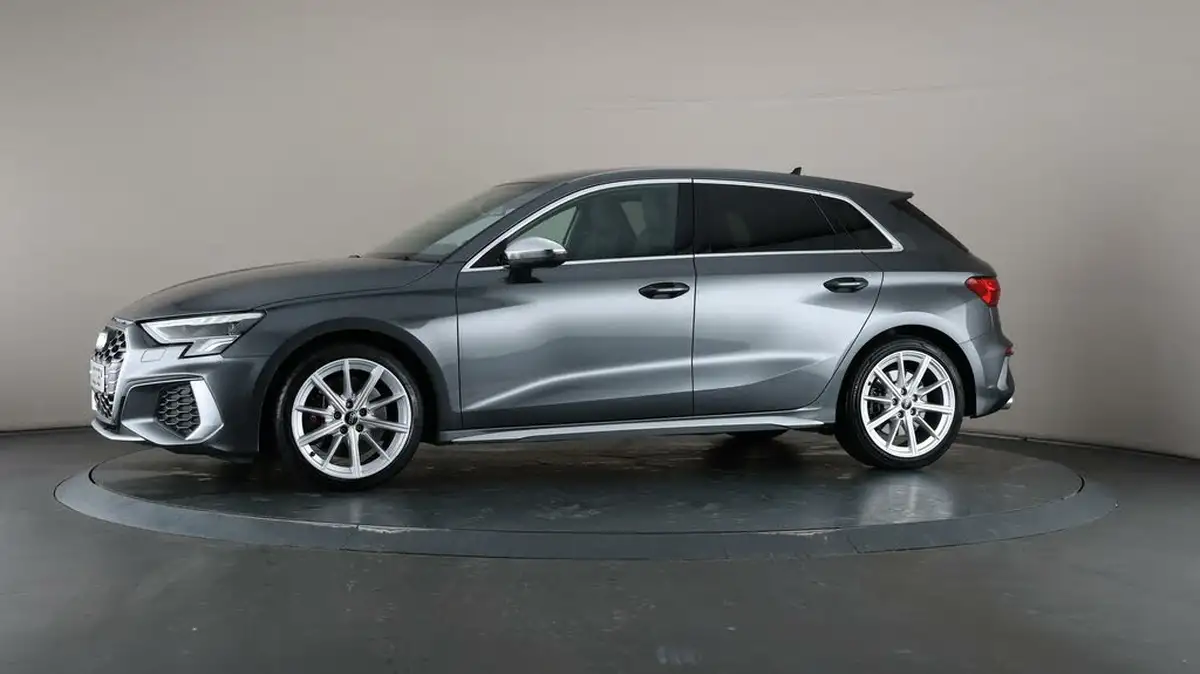 2022-audi-s3-20-tfsi-sportback-5d-big-37