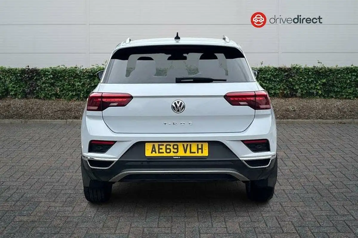 2019-volkswagen-t-roc-20tdi-sel-dsg-big-3