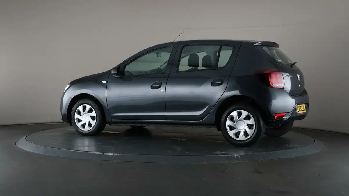 2019-dacia-sandero-10-sce-essential-big-70