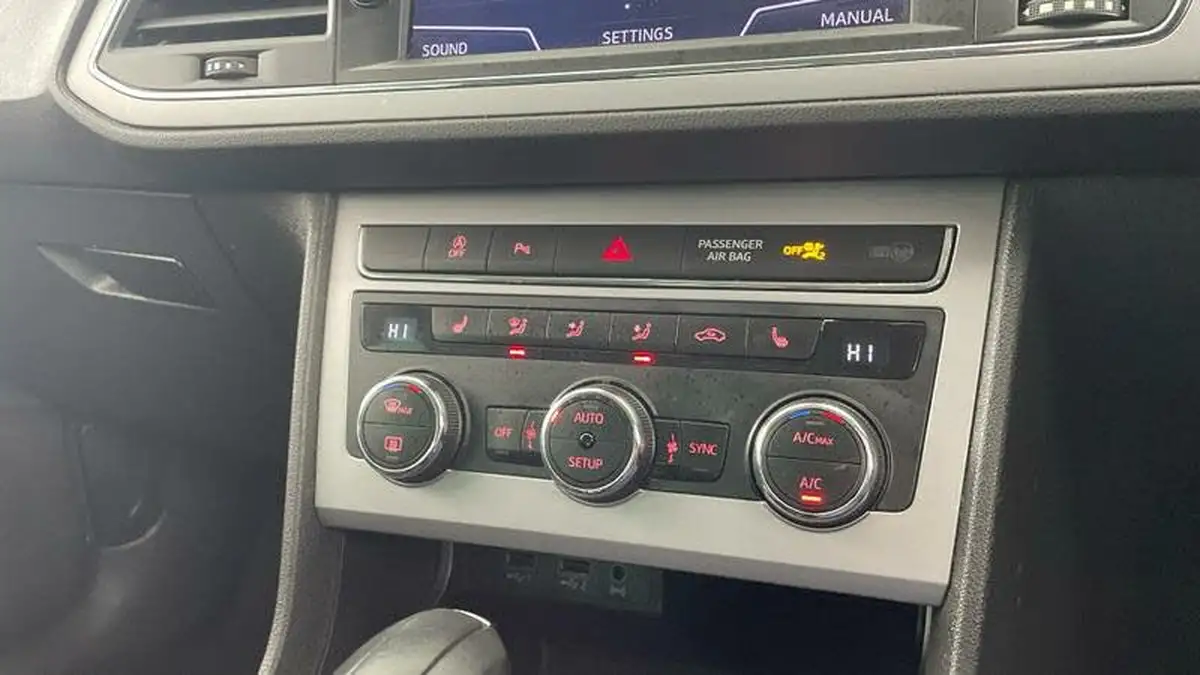 2020-seat-leon-20tdi-xcellence-lux-estate-dsg-big-12
