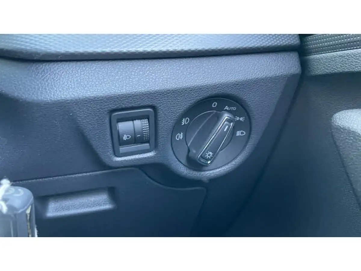 2024-skoda-scala-10-tsi-se-110ps-big-26