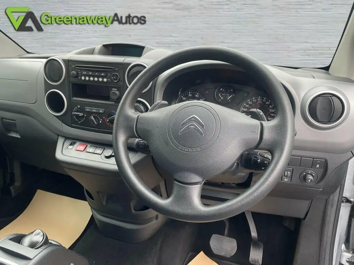 2017-citroen-berlingo-16bluehdi-multispace-feel-102ps-ss-etg6-big-16
