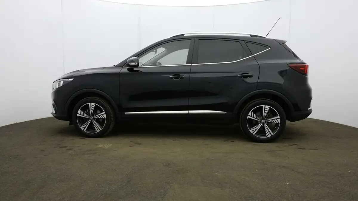 2021-mg-zs-suv-e-exclusive-ev-big-61
