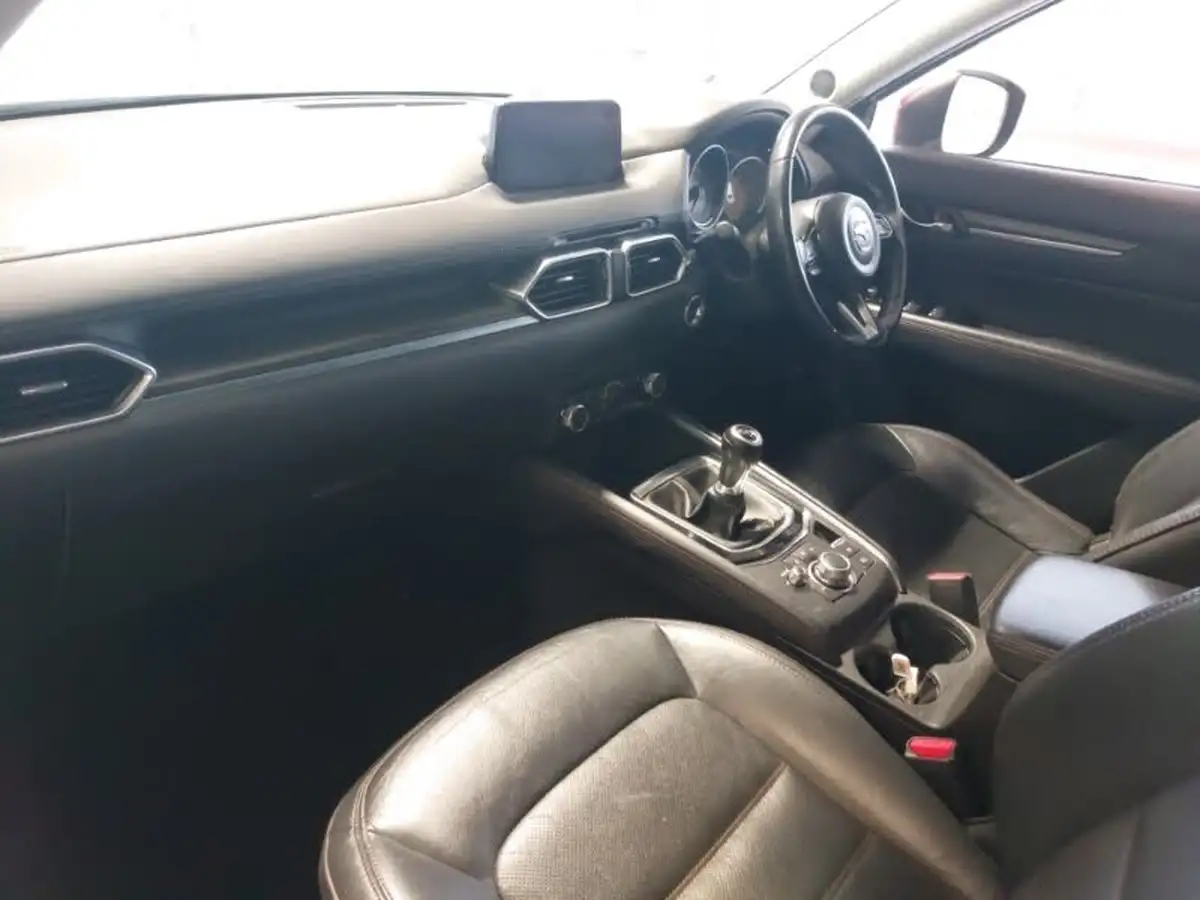 2018-mazda-cx-5-20-sport-nav-big-4