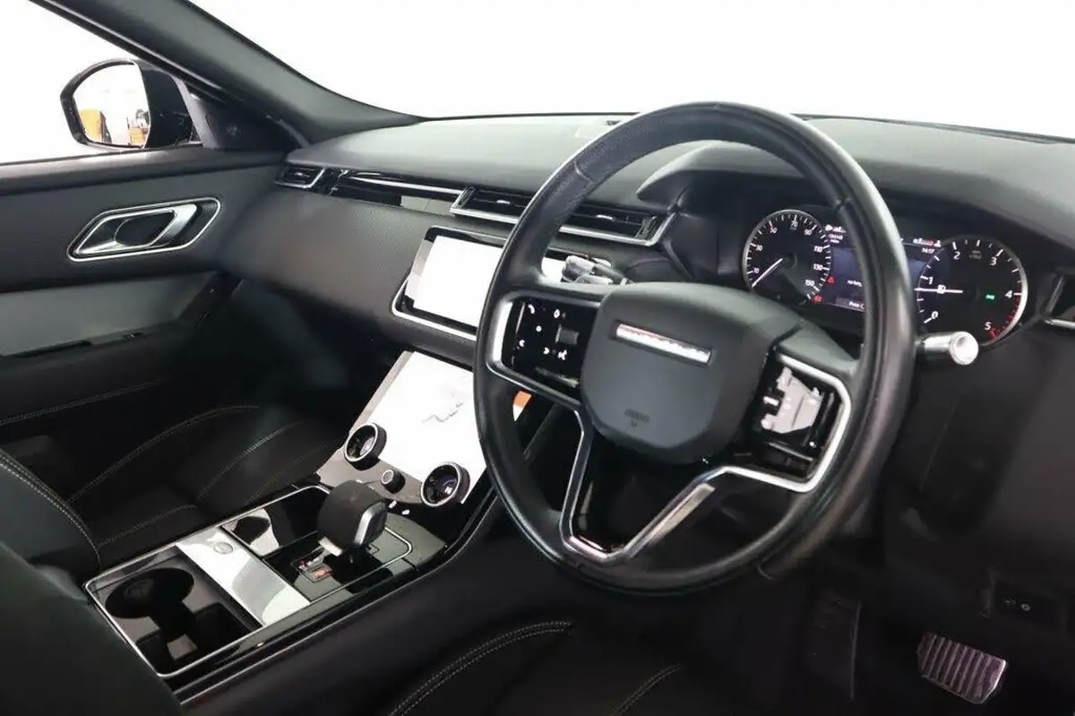 2021-land-rover-range-rover-velar-20-d200-r-dynamic-s-big-18