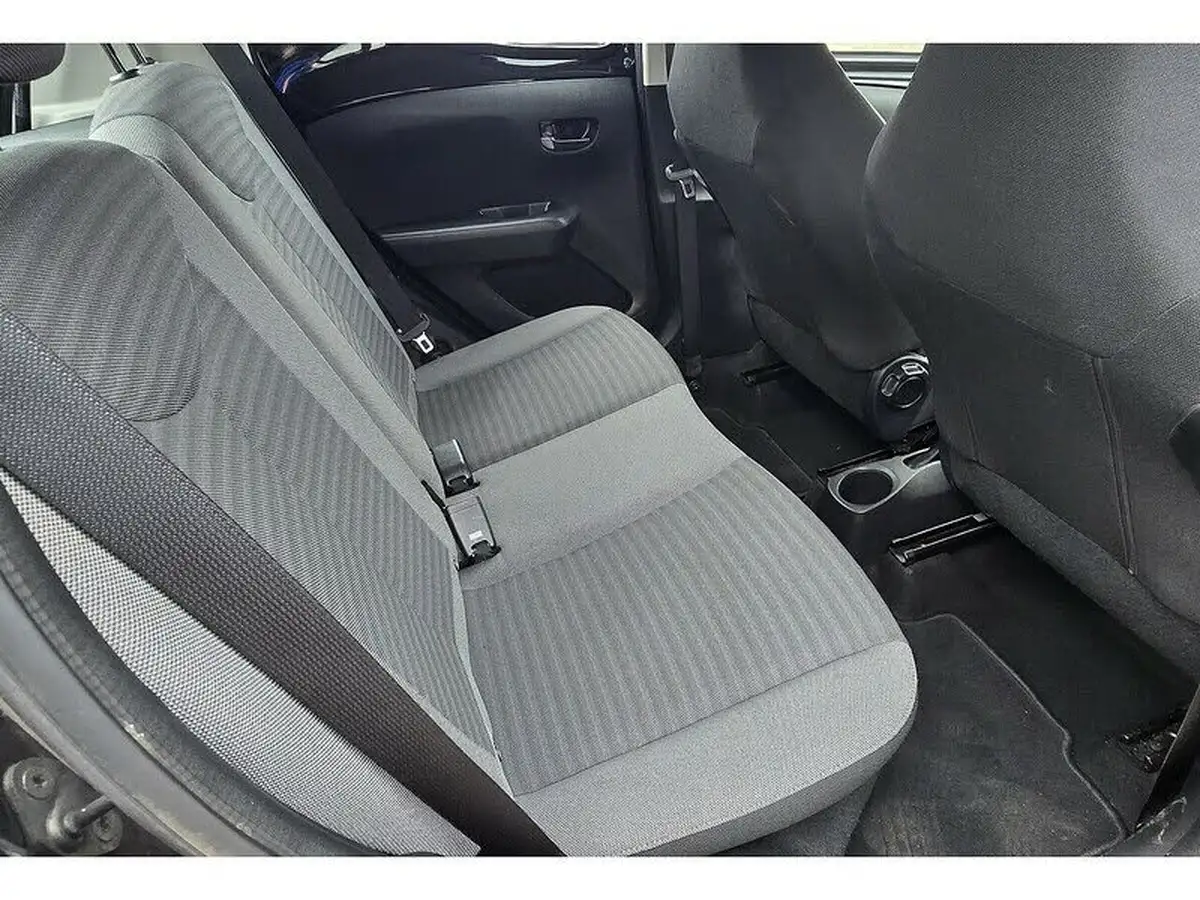 2019-toyota-aygo-10-vvt-i-x-play-big-11