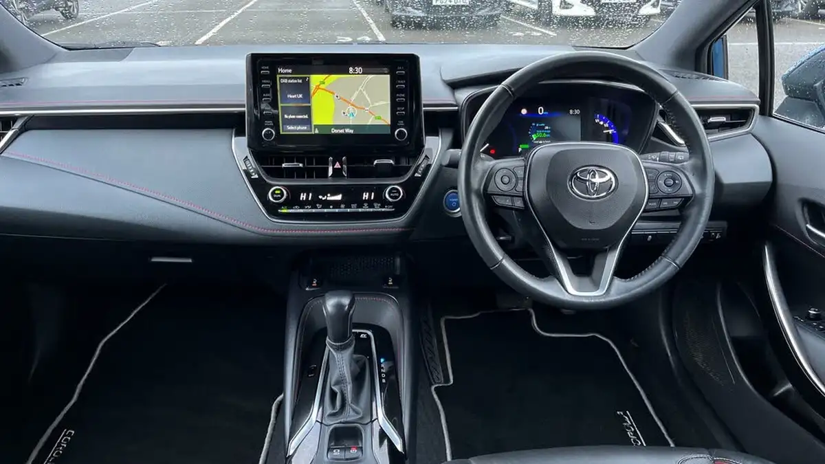 2021-toyota-corolla-18-vvt-i-excel-trk-hatchback-big-4