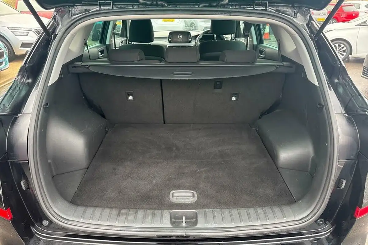 2021-hyundai-tucson-16crdi-se-nav-115ps-big-16