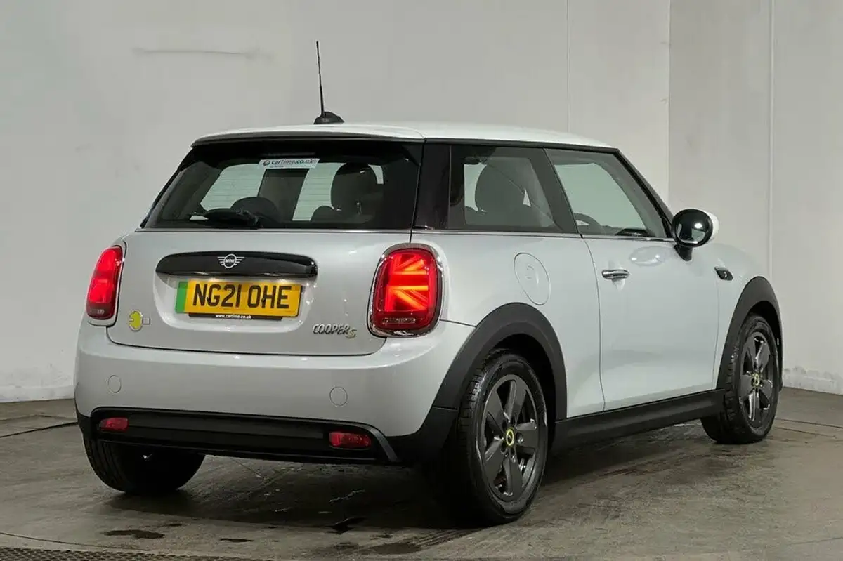 2021-mini-cooper-e-cooper-s-1-big-19