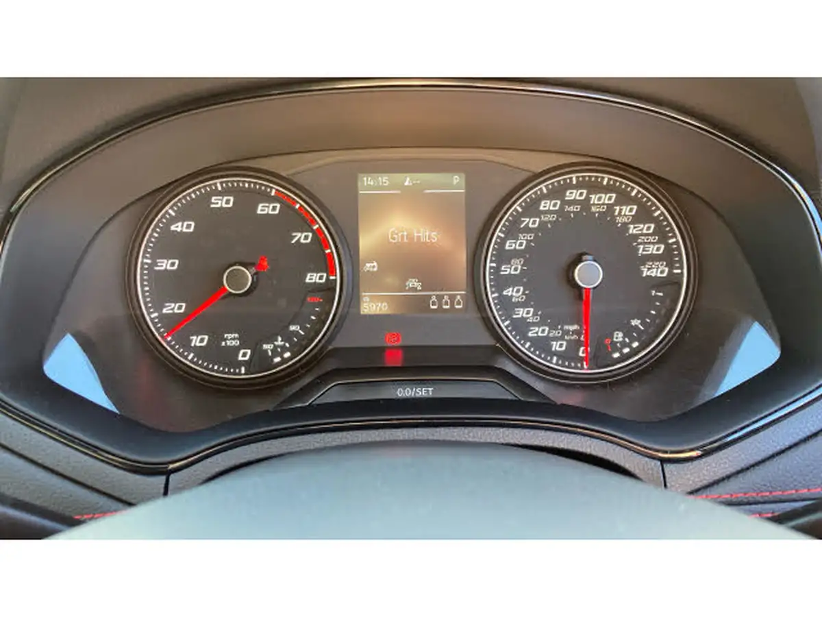 2021-seat-arona-10-tsi-fr-red-edition-dsg-big-17
