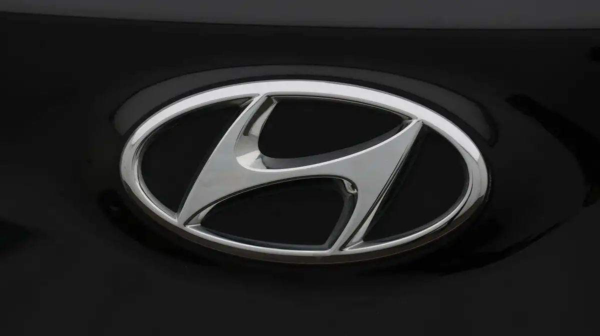 2022-hyundai-kona-e-ultimate-big-24