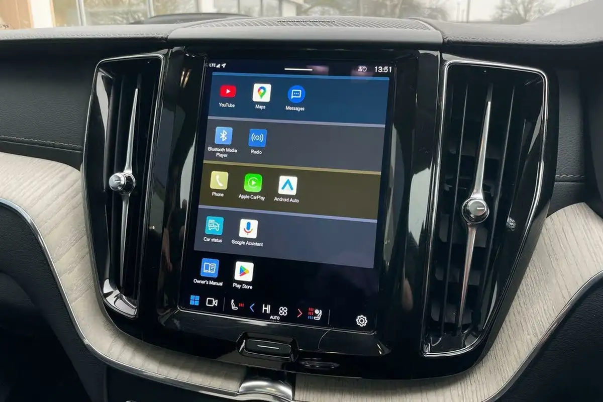 2022-volvo-xc60-20-t8-inscription-pro-455bhp-plug-in-hybrid-big-40