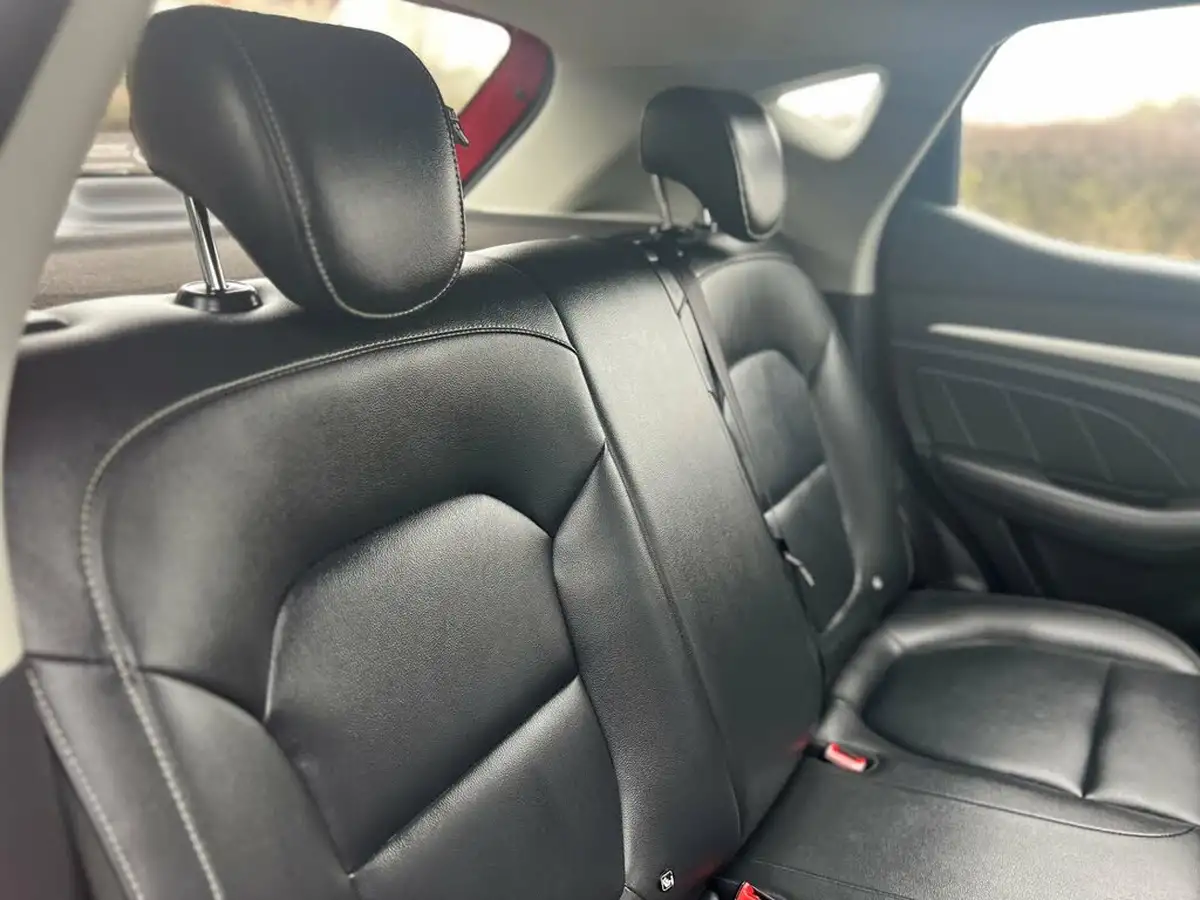 2019-mg-zs-suv-10t-gdi-exclusive-109bhp-big-22