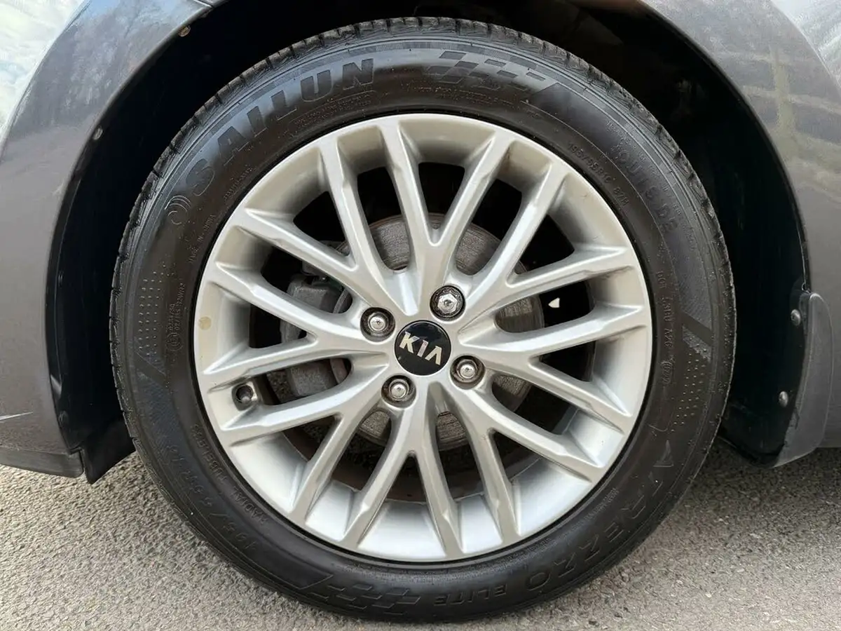 2018-kia-rio-14-3-big-22