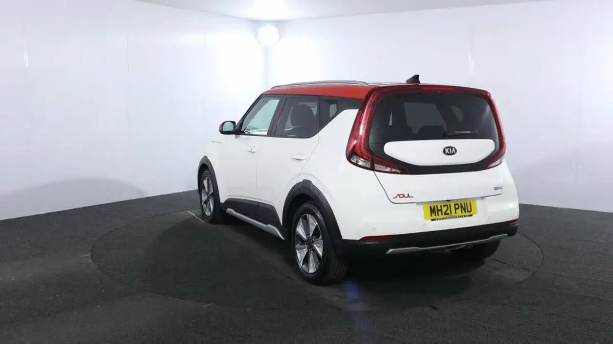 2021-kia-soul-ev-first-edition-big-4