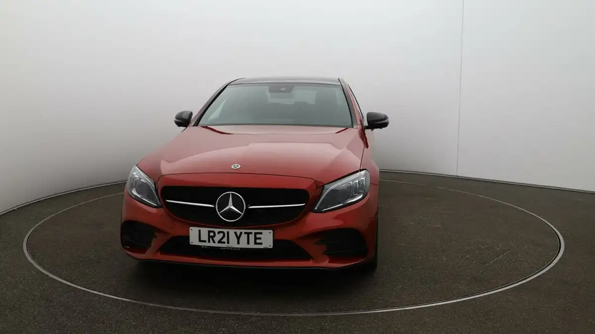 2021-mercedes-benz-c-class-20d-c300de-amg-line-edition-premium-plus-saloon-4d-big-35