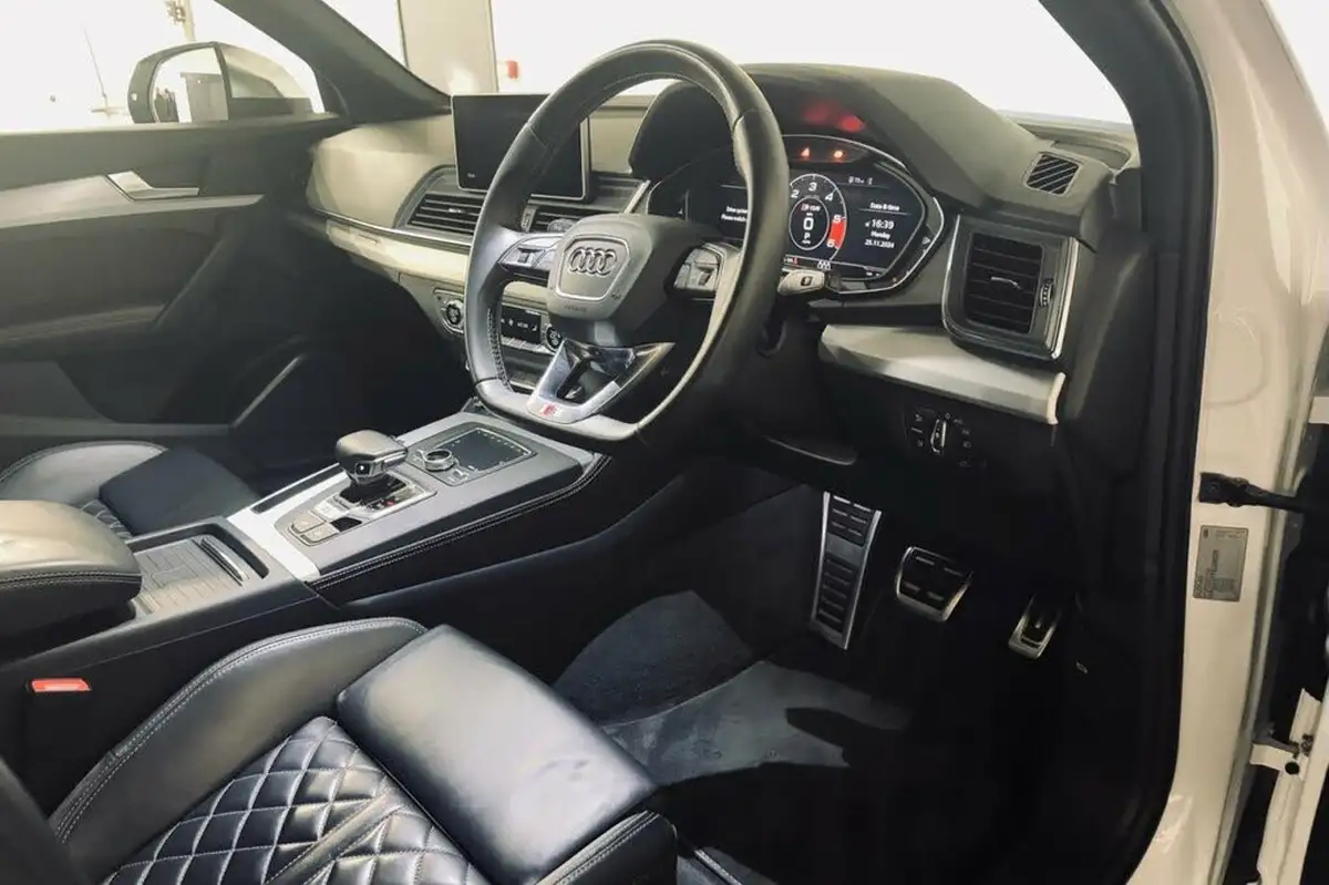 2020-audi-sq5-30tdi-347ps-station-wagon-big-22