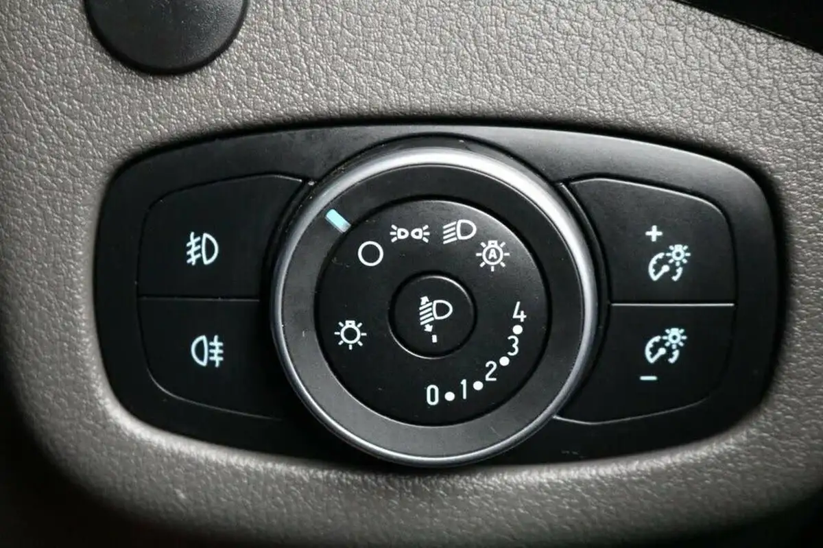 2020-ford-transit-connect-15-ecoblue-l1-200-limited-big-67