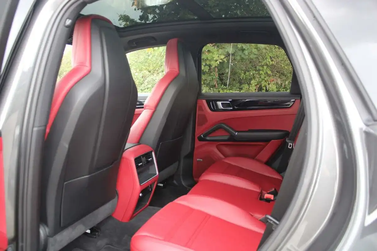 2020-porsche-cayenne-30-v6-station-wagon-big-22