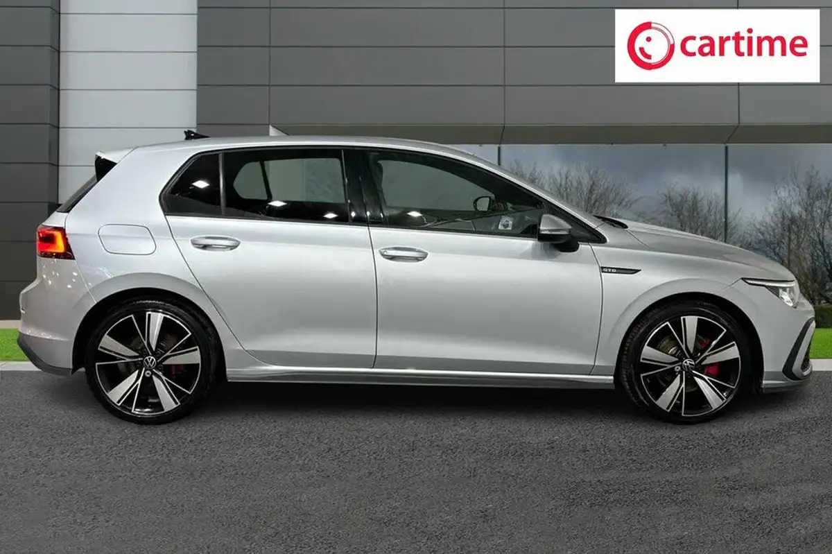 2022-volkswagen-golf-20tdi-gtd-big-1