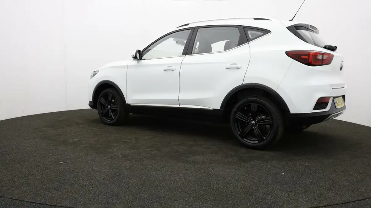 2019-mg-zs-suv-15-vti-tech-exclusive-105bhp-big-72