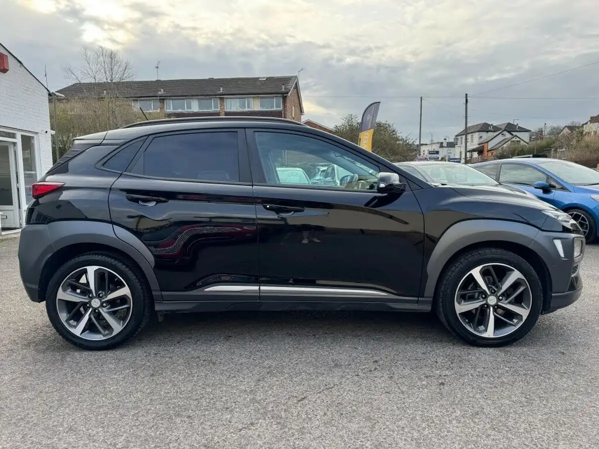 2018-hyundai-kona-10-t-gdi-premium-big-2