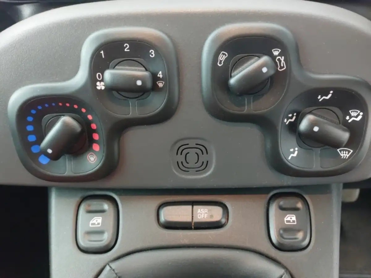 2019-mitsubishi-eclipse-cross-15-4-big-12