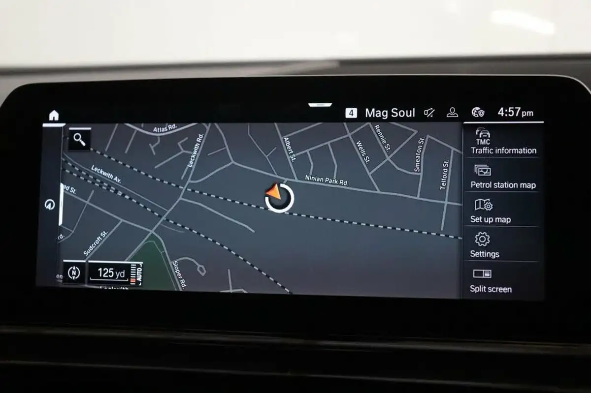 2019-bmw-8-series-30-840i-coupe-2d-big-10