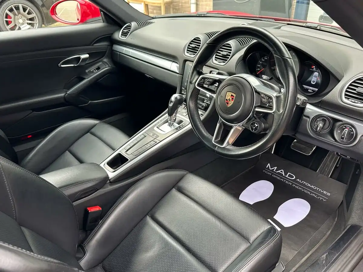 2017-porsche-cayman-718-25-s-pdk-big-8