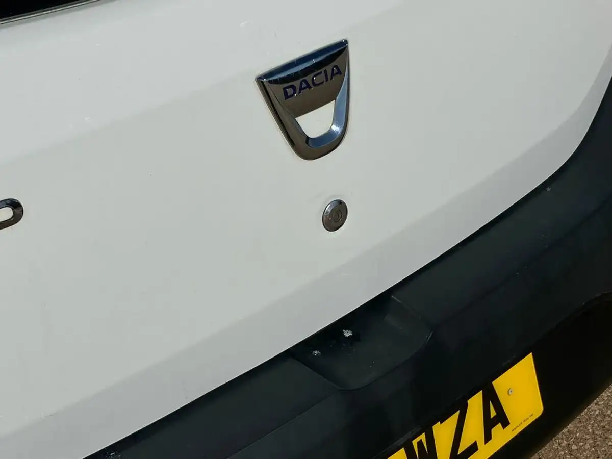 2017-dacia-sandero-10-sce-access-big-44