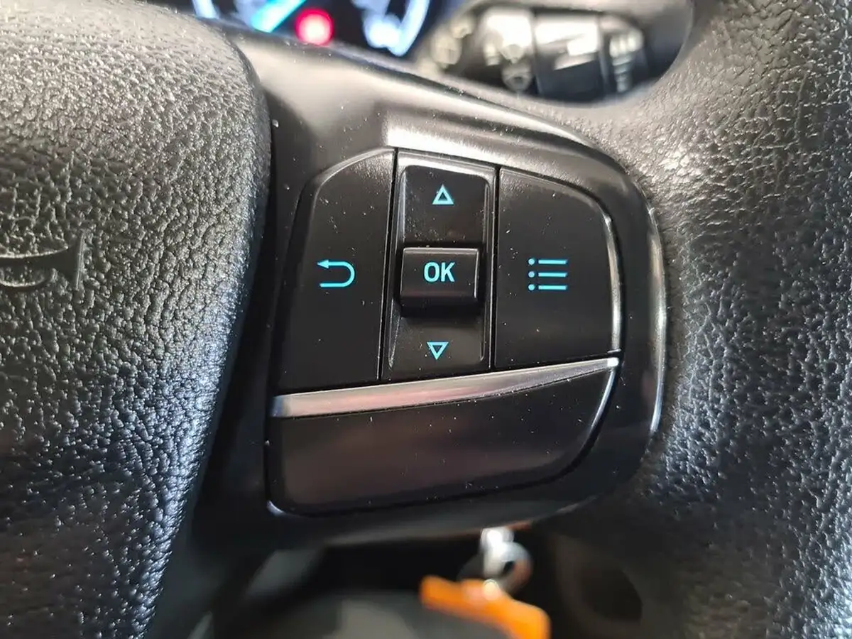 2022-ford-transit-20tdci-350-l3h2-leader-with-ac-chiller-big-34