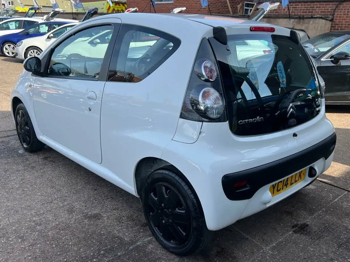 2014-citroen-c1-10-edition-3d-big-33
