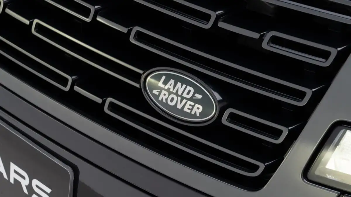 2022-land-rover-range-rover-30-p440e-hse-big-33