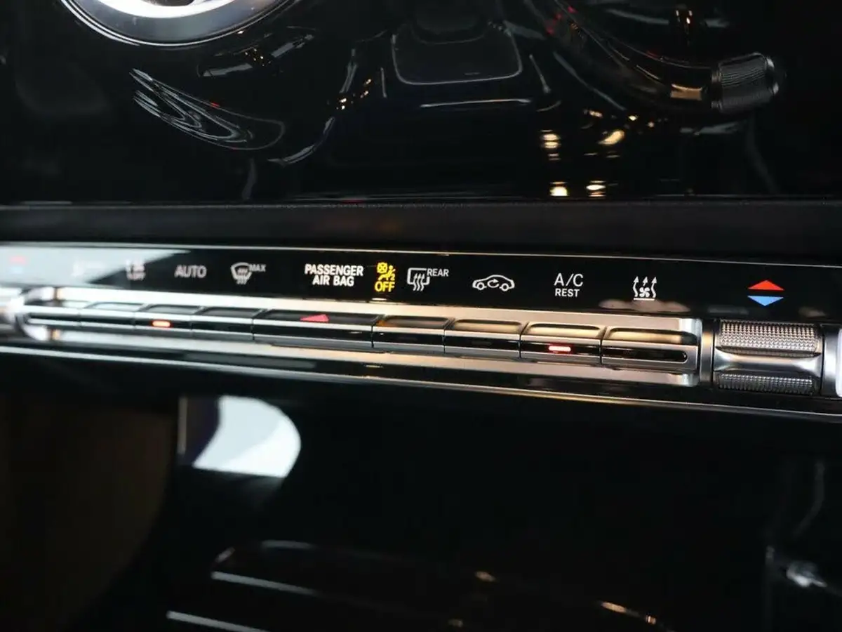 2021-mercedes-benz-cla-13-cla-250e-amg-line-premium-shooting-brake-5d-big-24
