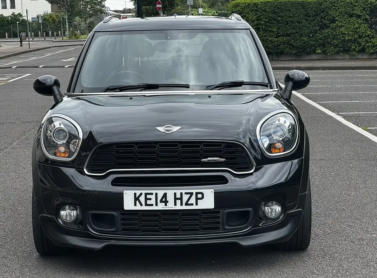 2014-mini-countryman-16-john-cooper-works-chili-auto-big-2