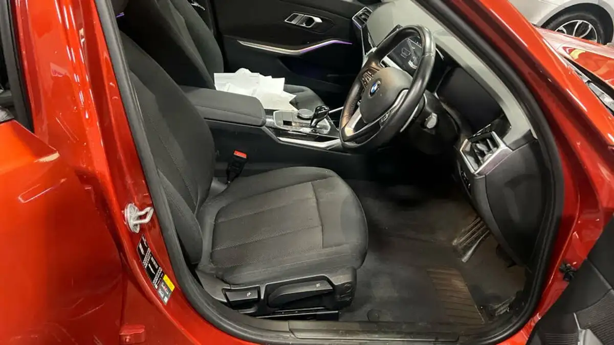 2021-bmw-3-series-20-330e-se-pro-saloon-4d-big-6