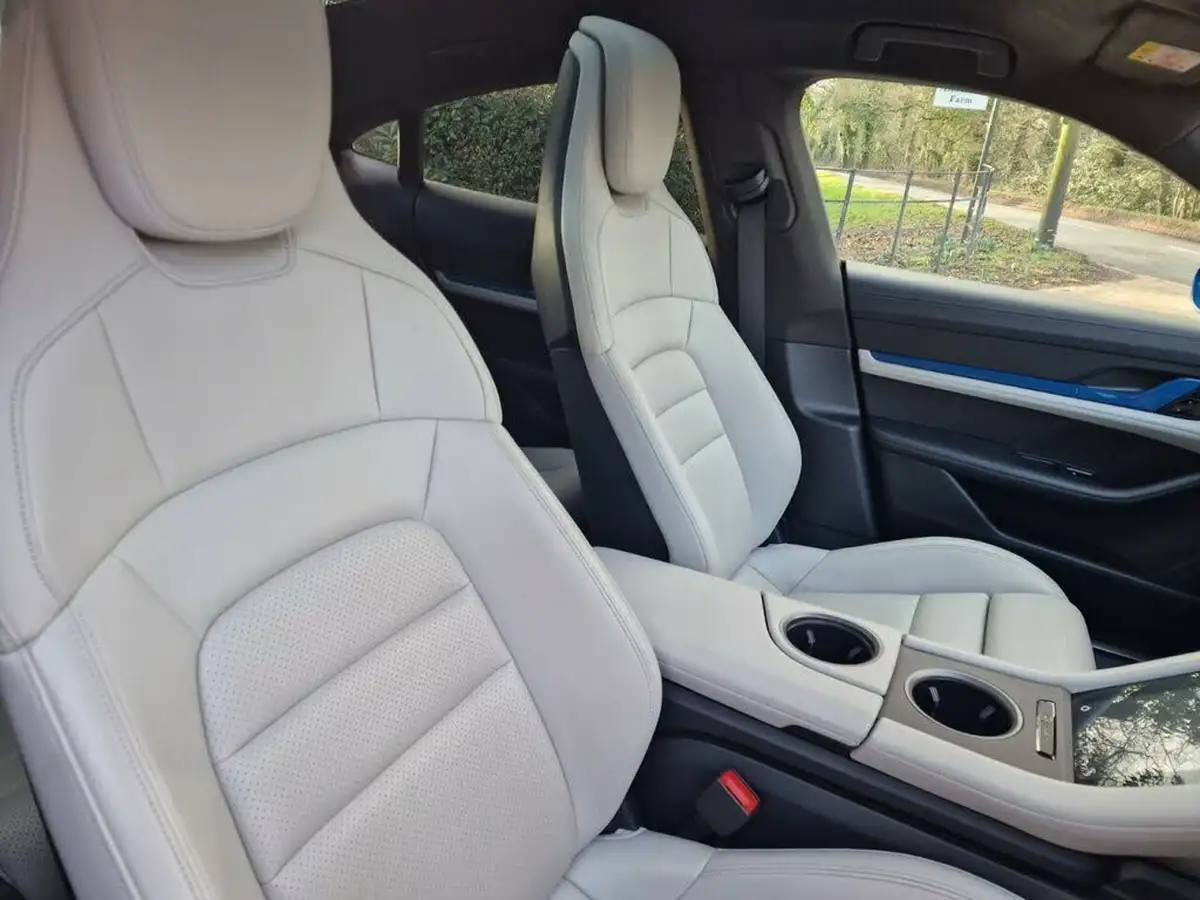 2021-porsche-taycan-e-turbo-performance-battery-plus-big-25