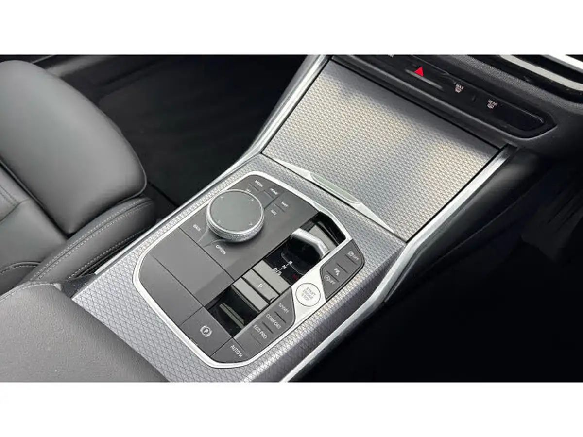 2024-bmw-3-series-20-320i-m-sport-touring-5d-big-9