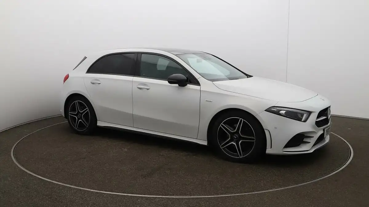2021-mercedes-benz-a-class-13-a200-amg-line-premium-plus-edition-hatchback-5d-7g-dct-big-47